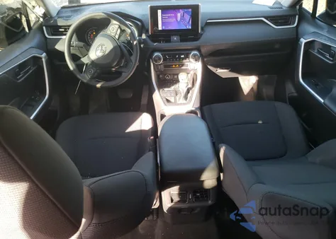 2024 Toyota Rav4 Le z USA, uszkodzony, nr VIN 2T3F1RFV6RC433105